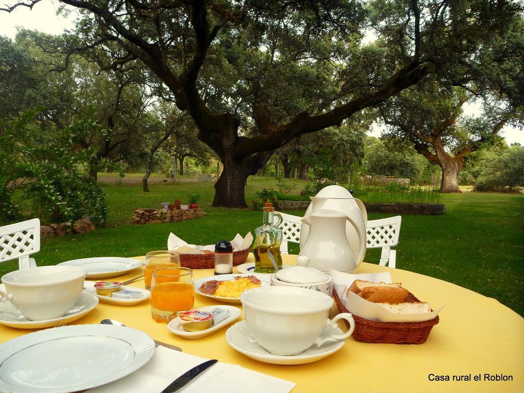 Casa Rural El Roblon Otel Sartajada Dış mekan fotoğraf