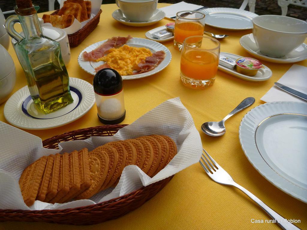 Casa Rural El Roblon Otel Sartajada Dış mekan fotoğraf